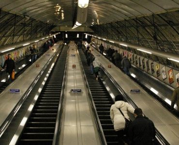 What can charities learn from the Holborn escalator?
